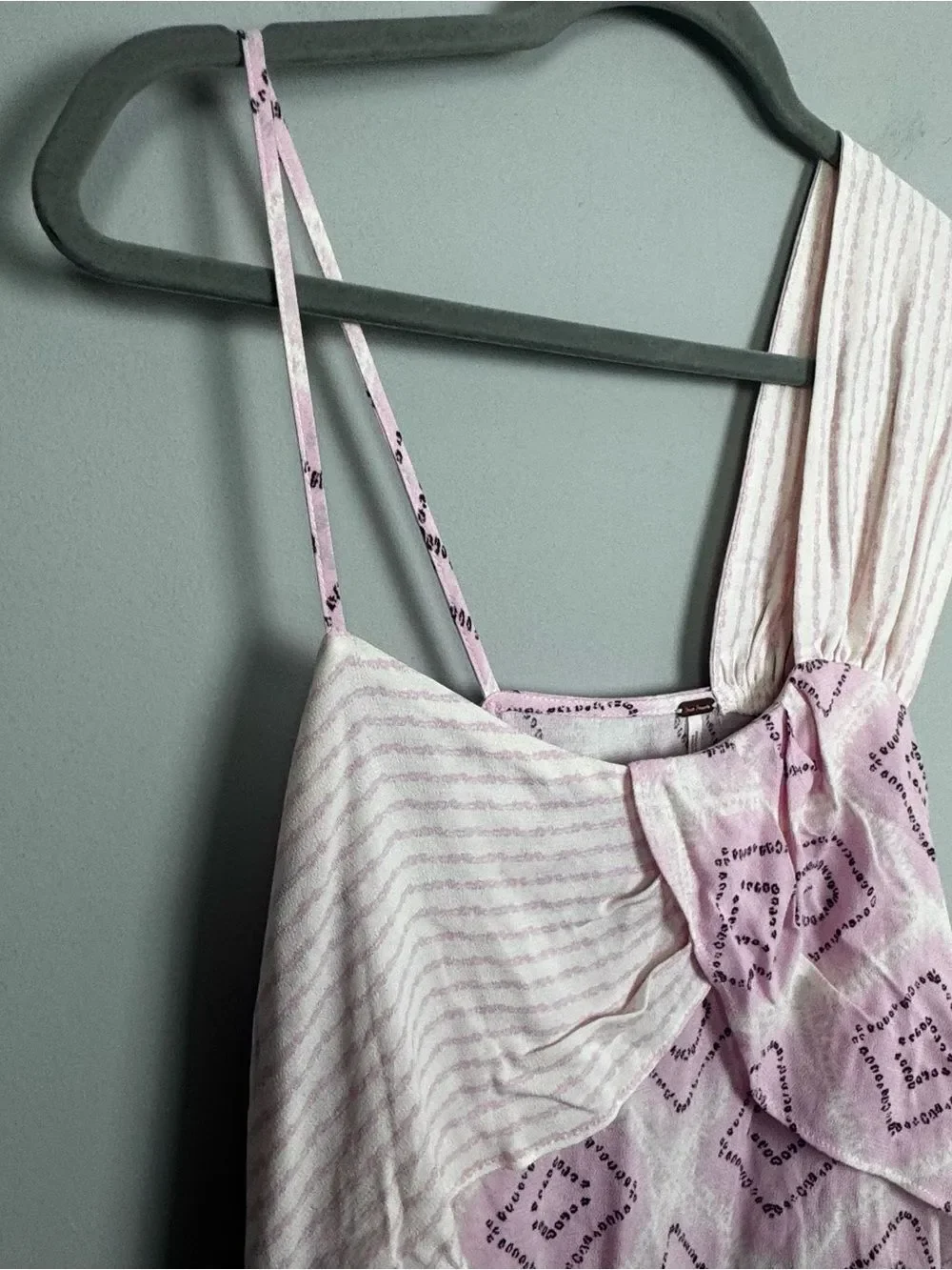 FREE PEOPLE | Asymmetrical Pastel Lavender-Pink Printed Cami Top Women’s Size M